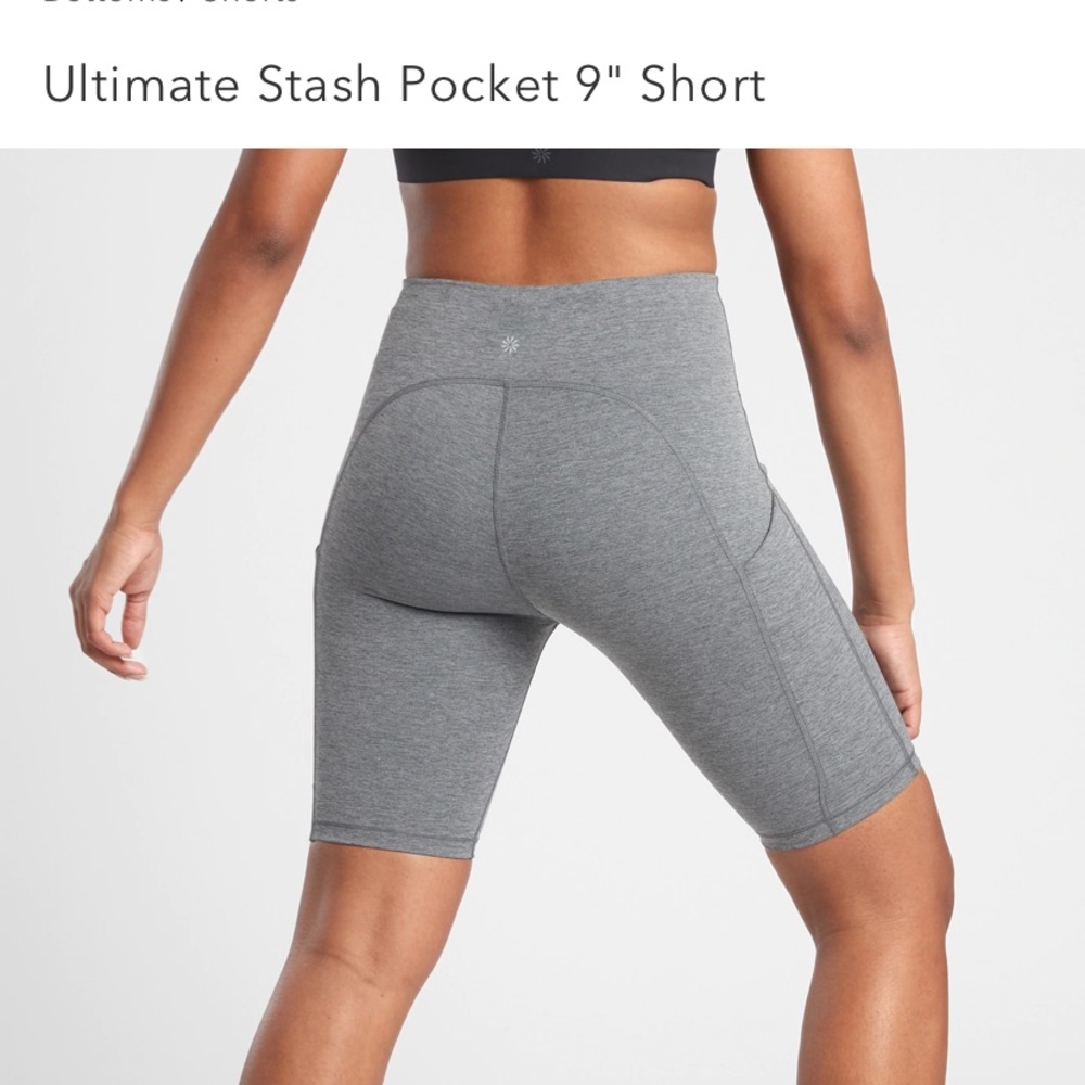 ATHLETA Ultimate Stash Pocket 9” shorts teal size L